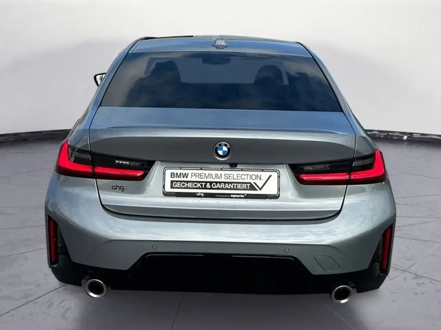 BMW 320 320d M-Sport Sedan xDrive