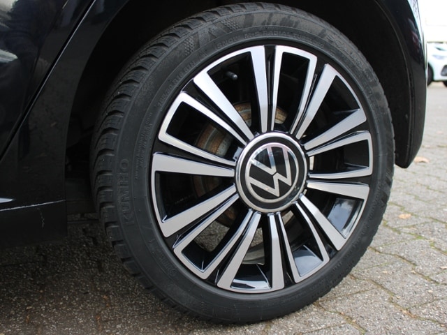 Volkswagen up! Active