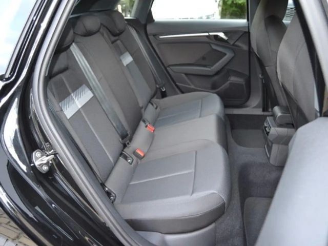 Audi A3 35 TFSI S-Tronic Sedan Sportback