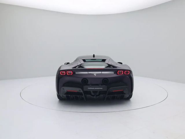 Ferrari SF90 Stradale