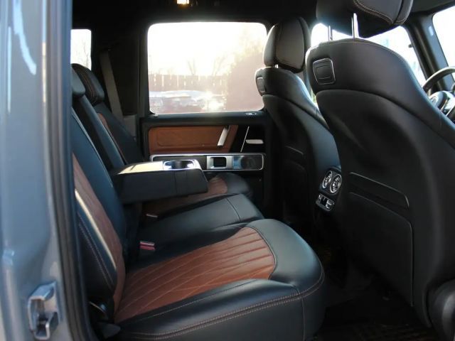 Mercedes-Benz G 500 AMG Line