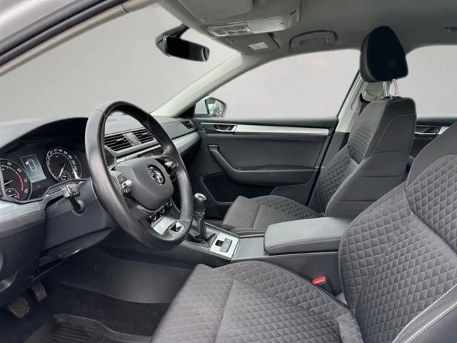 Skoda Superb 1.5 TSI Ambition Combi