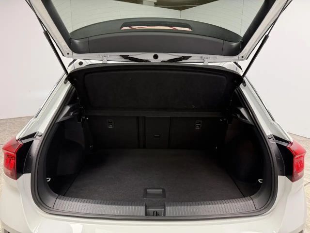 Volkswagen T-Roc 1.5 TSI DSG R-Line