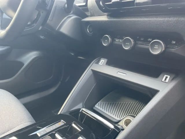 Citroën C4 Hybrid Max