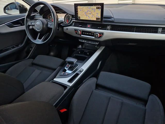Audi A4 Avant S-Line S-Tronic