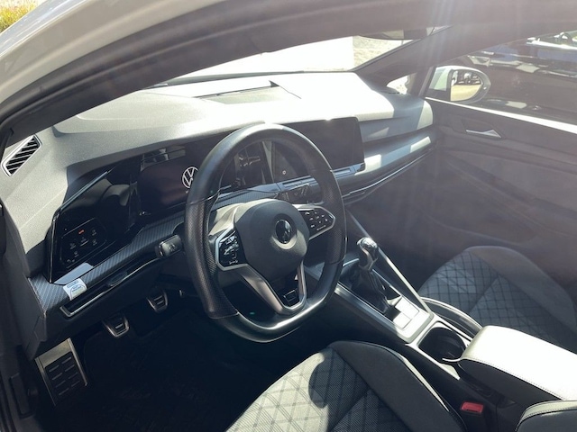 Volkswagen Golf R-Line Variant