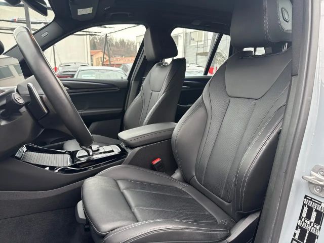 BMW X3 40d Head-Up HiFi DAB WLAN Pano.Dach RFK Shz