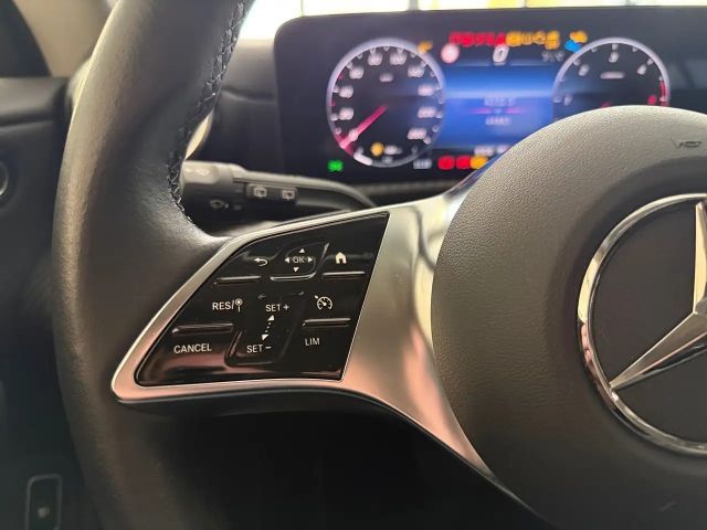 Mercedes-Benz CLA 180 CLA 180 d Shooting Brake