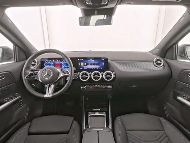 Mercedes-Benz EQA 300 4MATIC Progressive