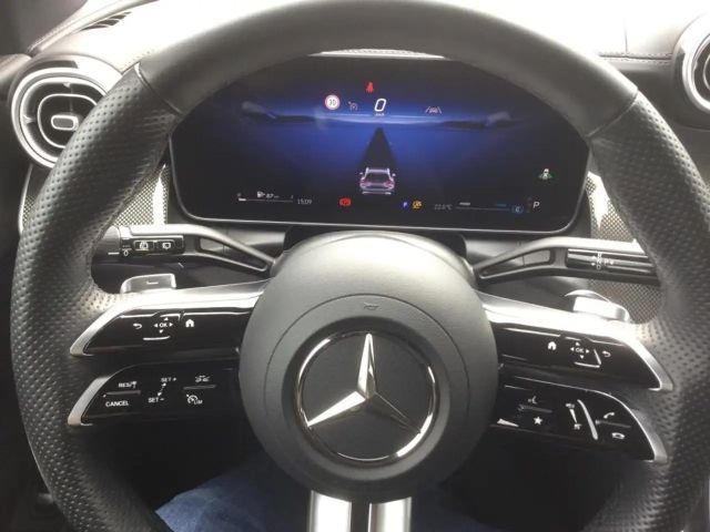 Mercedes-Benz GLC 200 4MATIC AMG Line