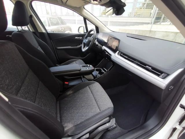 BMW 218 +P.ASS+RFK +Ad.LED +NAVI +SHZ