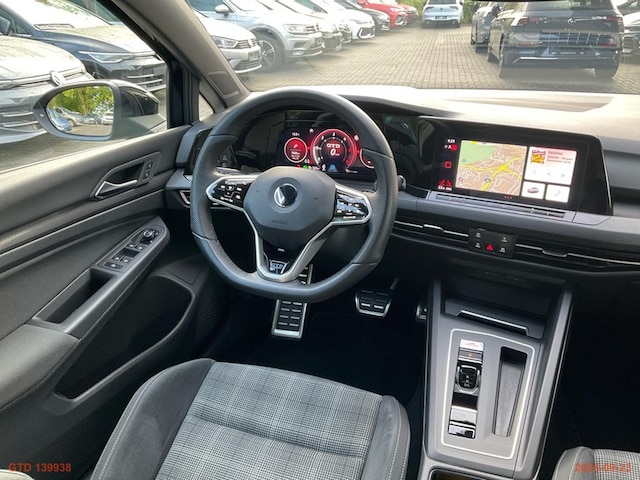 Volkswagen Golf 2.0 TDI DSG GTD IQ.Drive