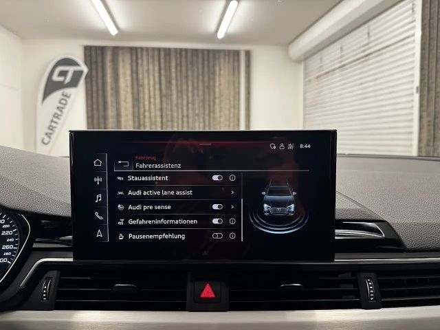 Audi A4 40 TFSI Avant Quattro S-Line S-Tronic