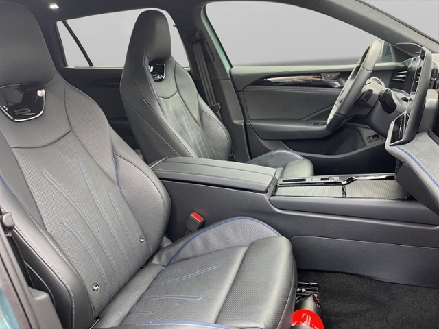 Volkswagen Passat 2.0 TSI 4Motion DSG Variant