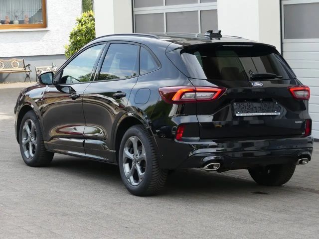 Ford Kuga Hybrid ST Line
