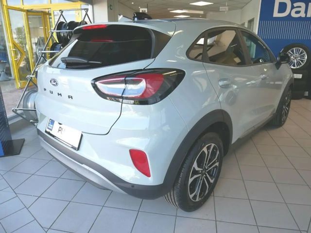 Ford Puma EcoBoost Titanium