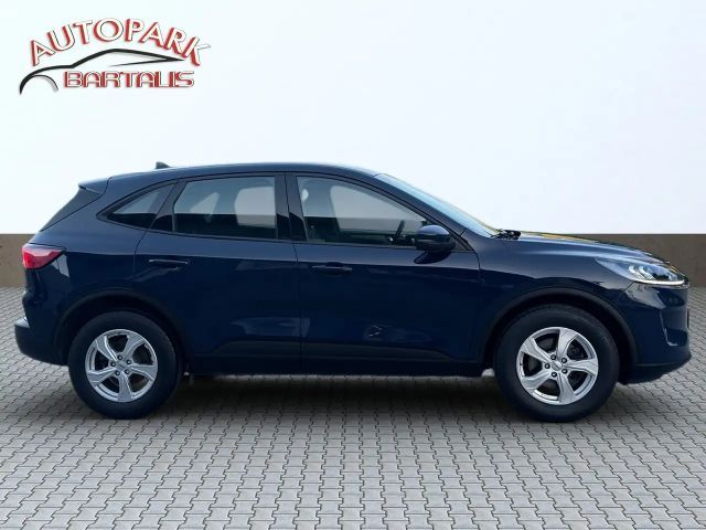 Ford Kuga Cool & Connect Hybrid