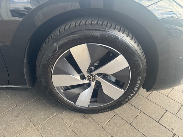 Volkswagen Passat 1.5 eTSI DSG IQ.Drive Variant