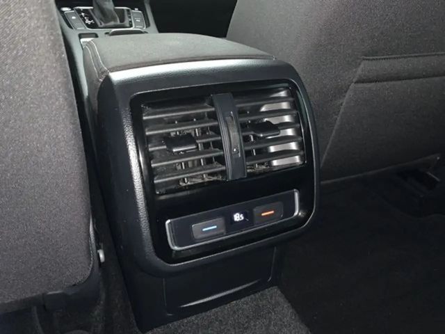 Volkswagen Passat Business Variant