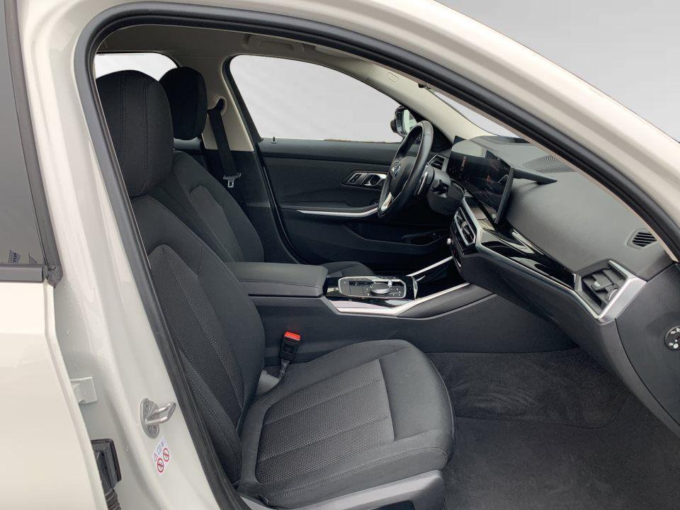 BMW 330 330e Touring