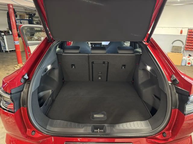 Ford Capri Premium RWD