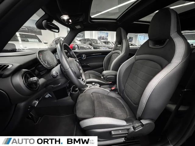 MINI John Cooper Works SP-AUT. PANO HUD KAMERA ACC HK