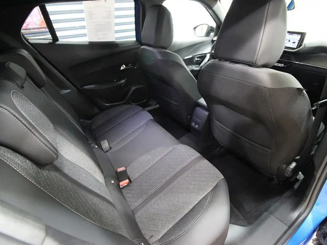 Peugeot 2008 Allure Pack EAT8 PureTech