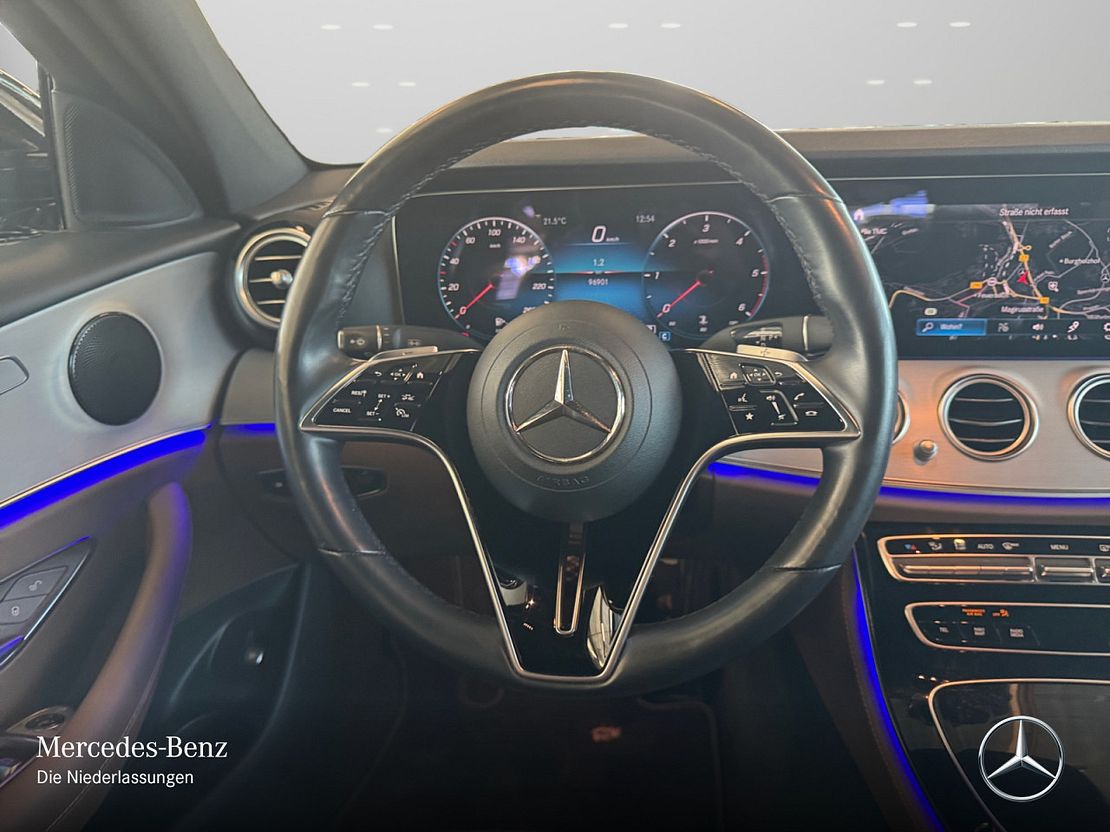 Mercedes-Benz E 400 4MATIC E 400 d Sedan