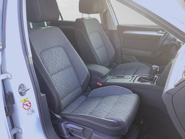 Volkswagen Passat 2.0 TDI Business DSG Variant