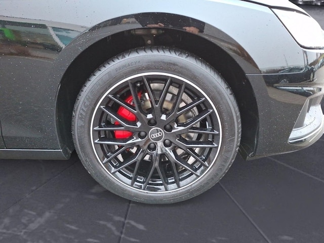 Audi A4 40 TFSI Avant S-Tronic