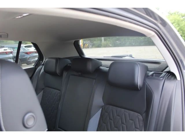 Volkswagen Golf 1.5 TSI DSG