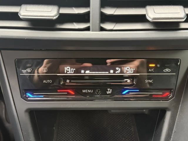 Volkswagen Taigo 1.0 TSI DSG IQ.Drive R-Line