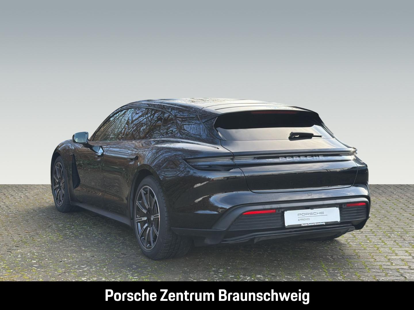 Porsche Taycan Sport Turismo