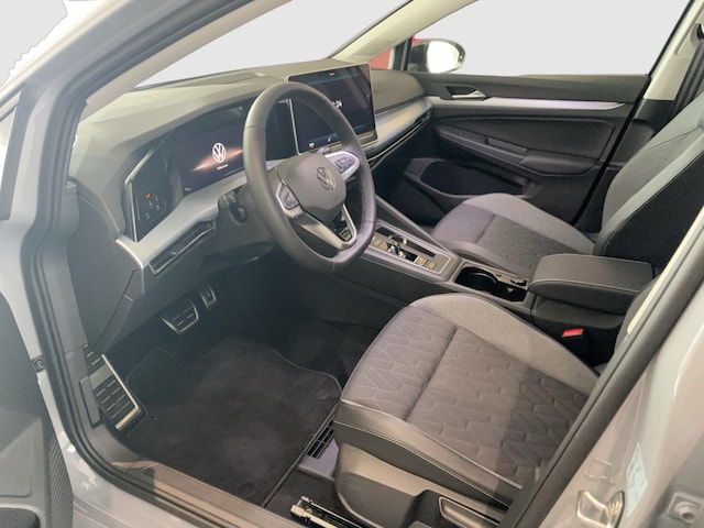 Volkswagen Golf 1.5 eTSI DSG Golf VIII Variant