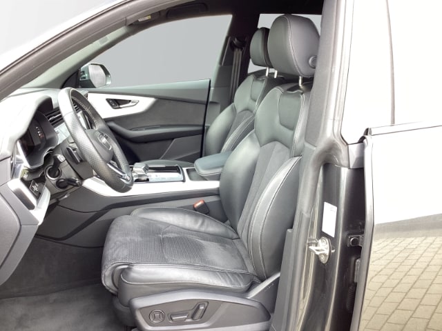 Audi Q8 55 TFSI Quattro