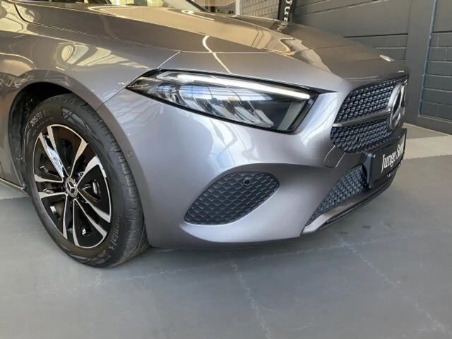 Mercedes-Benz A 180 Progressive