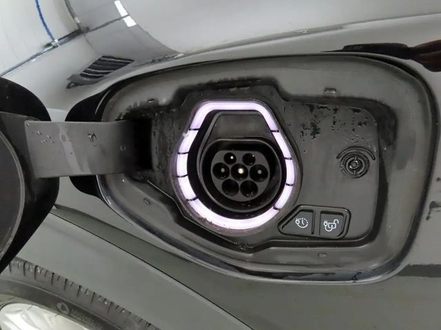Ford Explorer Platinum Plug in Hybrid