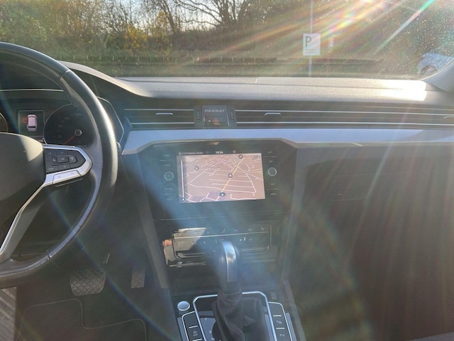 Volkswagen Passat 2.0 TDI Business DSG Variant