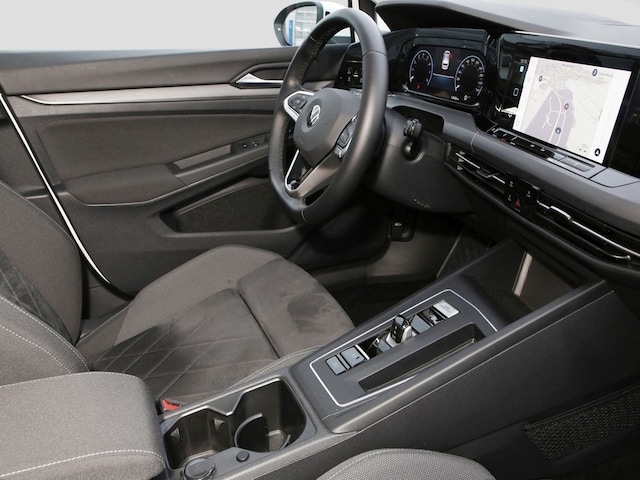 Volkswagen Golf 1.5 eTSI Golf VIII Style