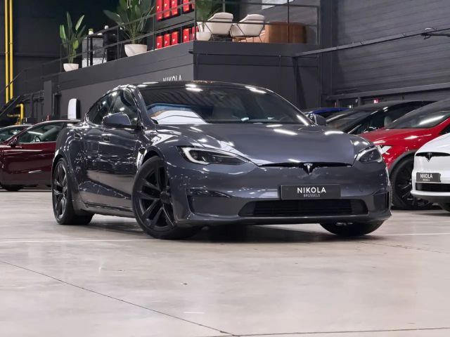 Tesla Model S Plaid