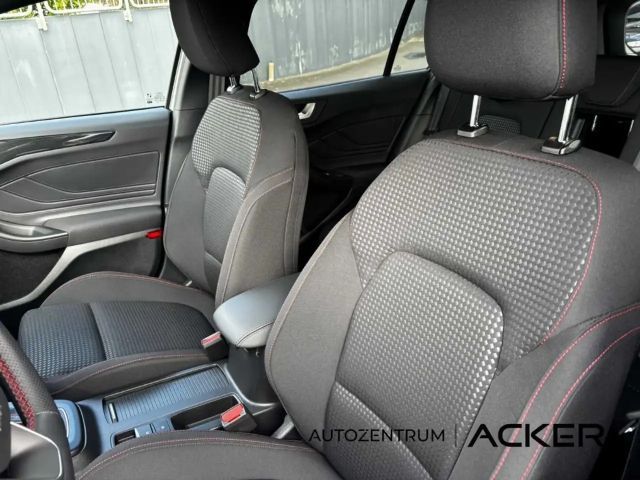 Ford Focus ST Line Wagon