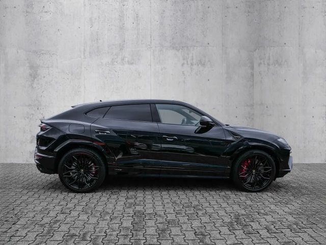 Lamborghini Urus SE Nero Helene, Style Pack High Gloss Black