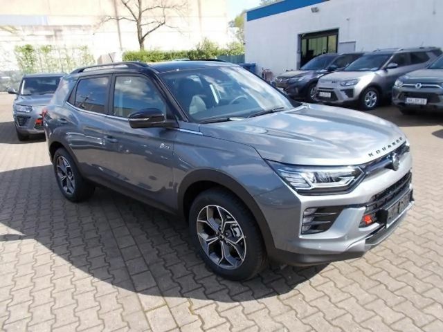 SsangYong Korando Blackline 1.5T LED, Navi, Keyless, Aku 18"