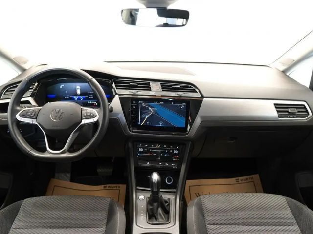 Volkswagen Touran DSG