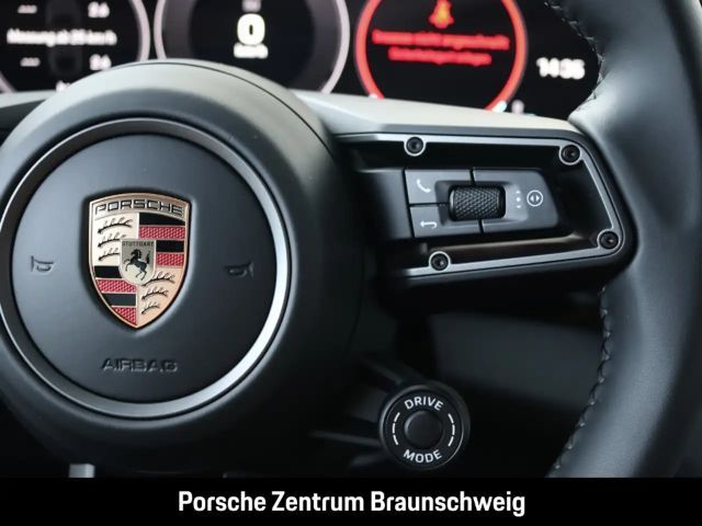 Porsche Taycan 4S