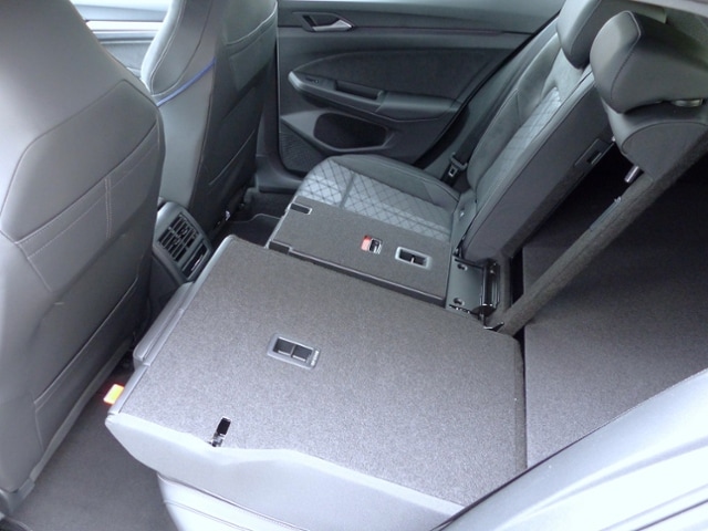 Volkswagen Golf 1.5 eTSI DSG