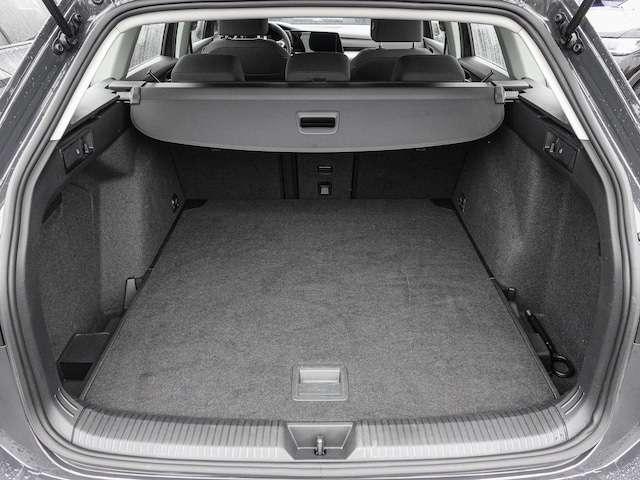 Volkswagen Golf 1.5 TSI Variant