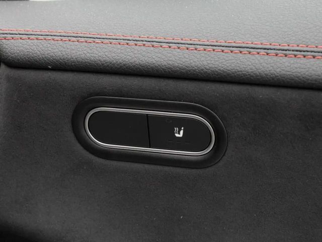 Mercedes-Benz CLA 200 AMG Line Shooting Brake