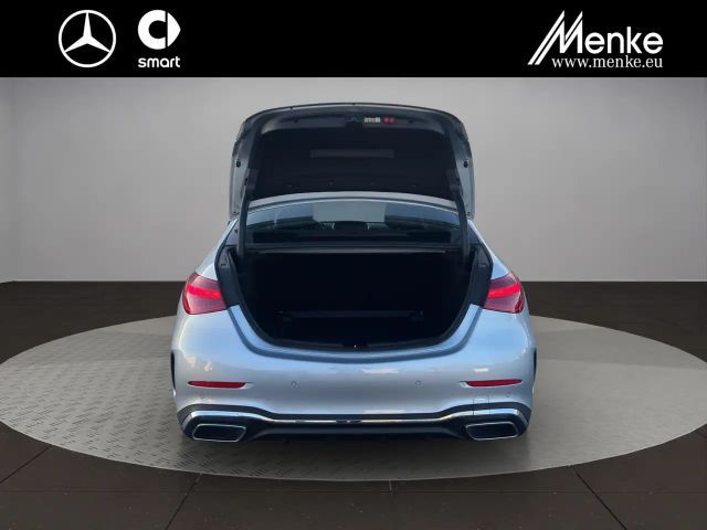 Mercedes-Benz C 220 AMG Line C 220 d Sedan