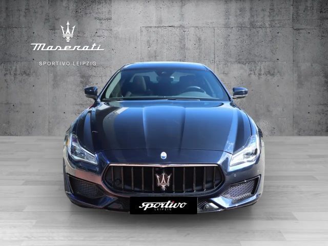 Maserati Quattroporte Modena